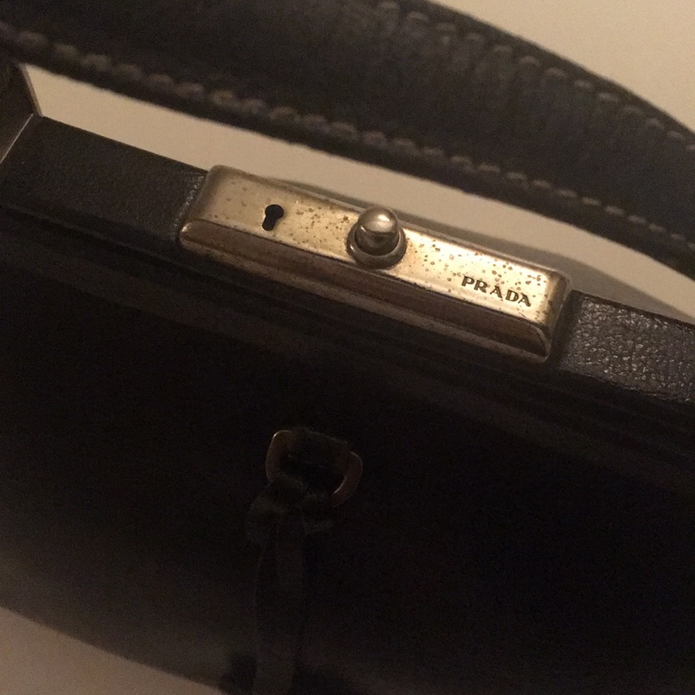 Prada bag - Picture 4 of 4